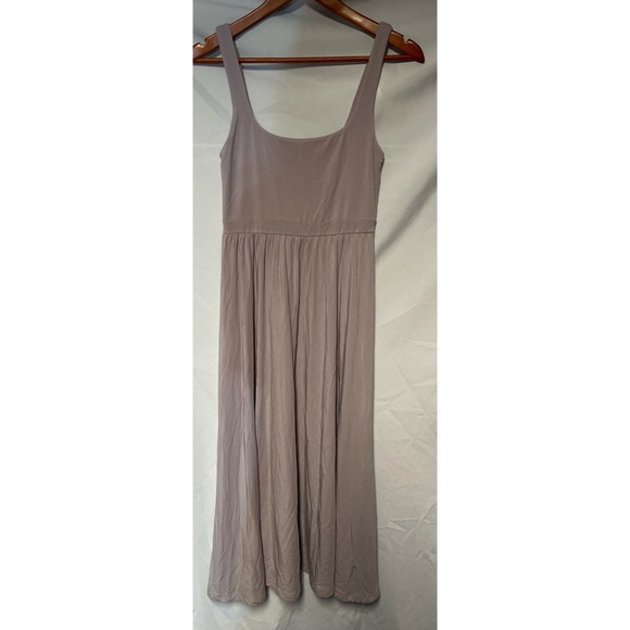 Wilfred Elegant Sleeveless Dress in Gray - Picture 1 of 3